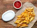 Duże frytki z McDonald's, idealne na przekąskę. Kto by pomyślał, ile mają kcal!
