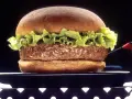 Kto wymyślił hamburgera? Historia i sekrety pochodzenia