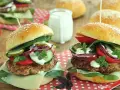 Jaka sałata do burgera? Wybierz idealną chrupkość i smak