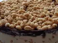 Puszysty deser z chrupkami ryżowymi, przypominający smakiem Kinder Country. Zastanawiasz się nad kinder country kcal? Ten deser to pyszna alternatywa!