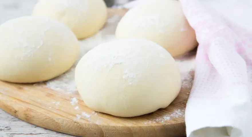 Mrożenie ciasta na pizzę: Jak zrobić to idealnie?
